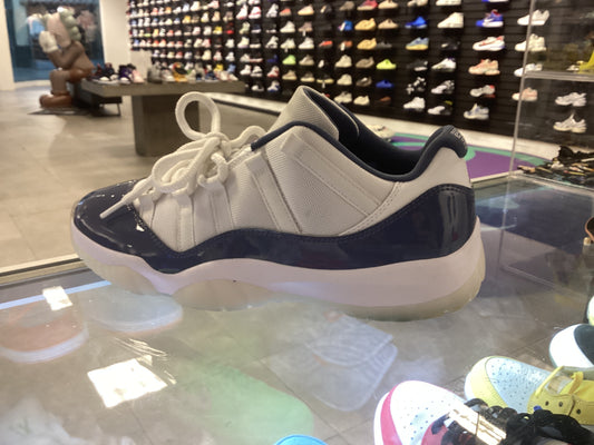 Jordan 11 low diffused blue used