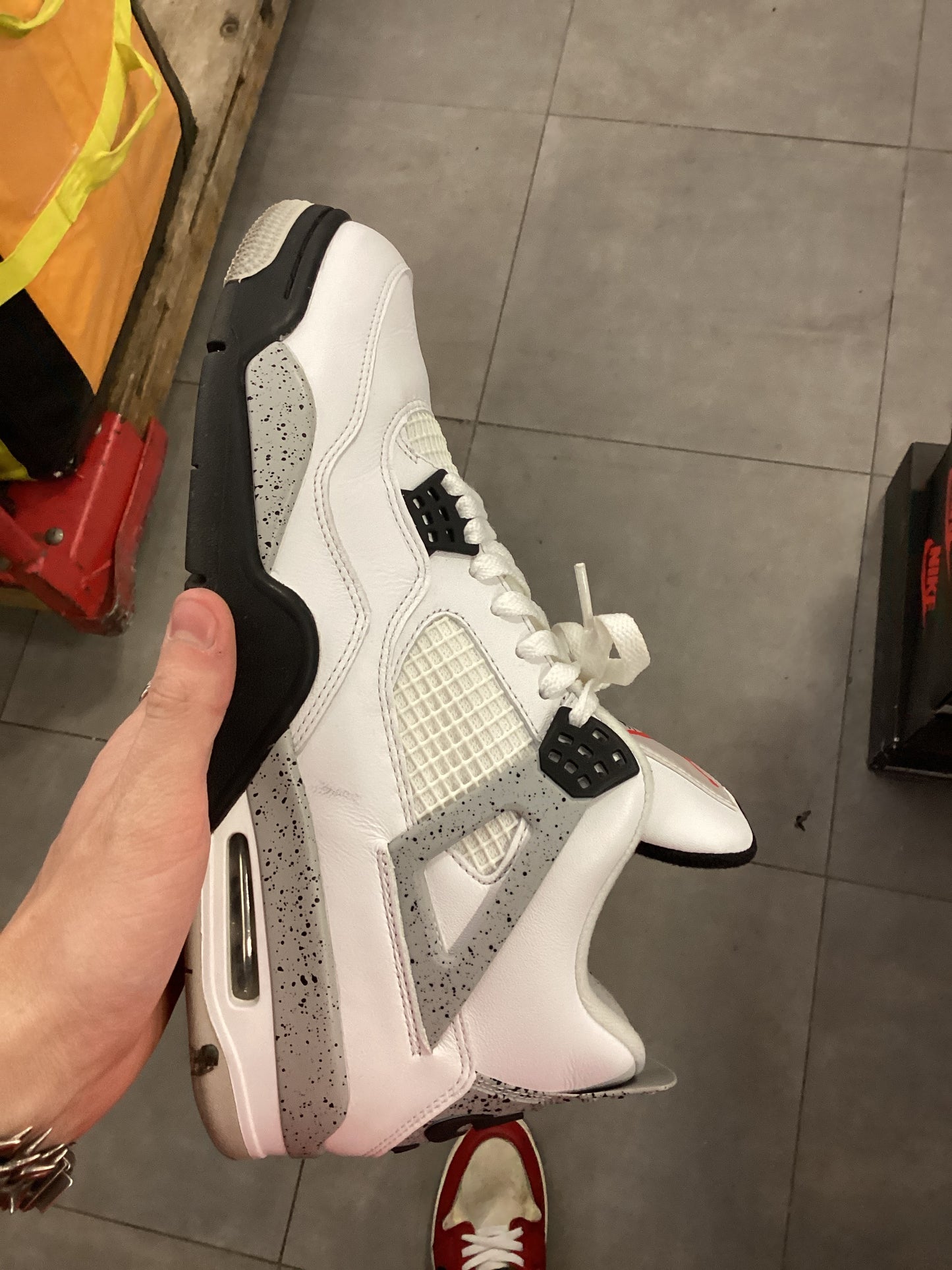 Jordan 4 white cement used