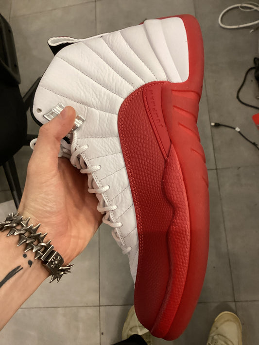 Jordan 12 Cherry used