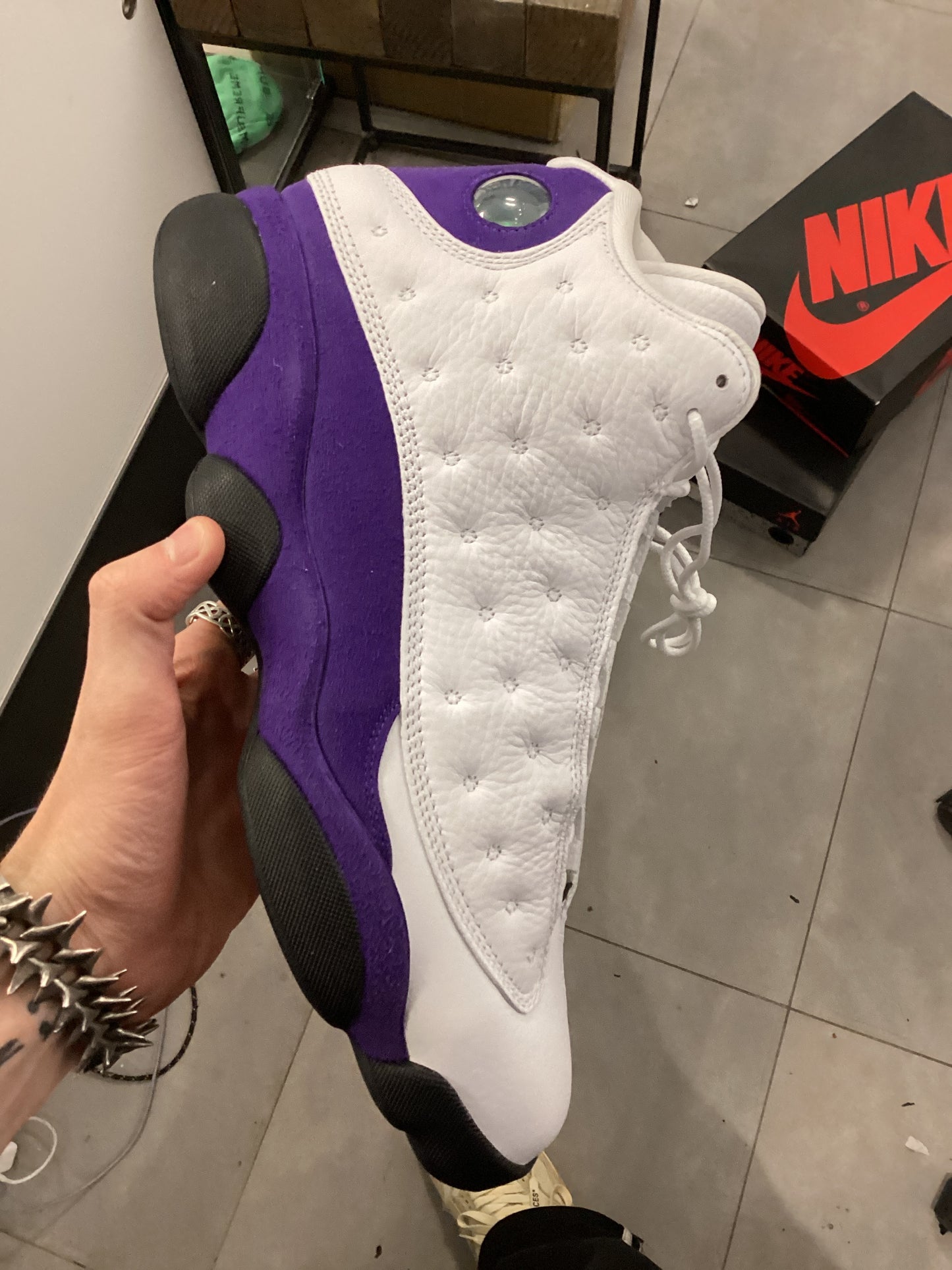 Jordan 13 lakers used